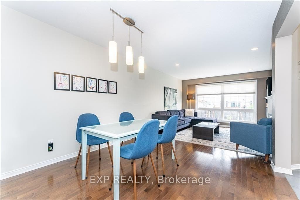 438 Ashbourne Crescent photo 6