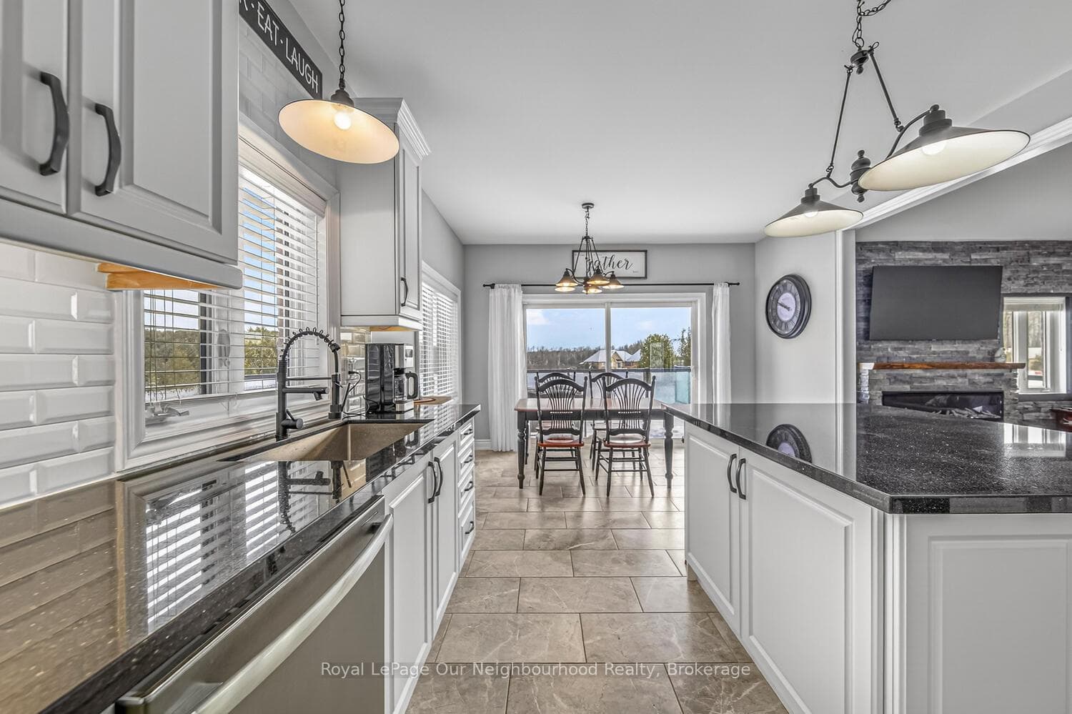 47 Songbird Crescent photo 27