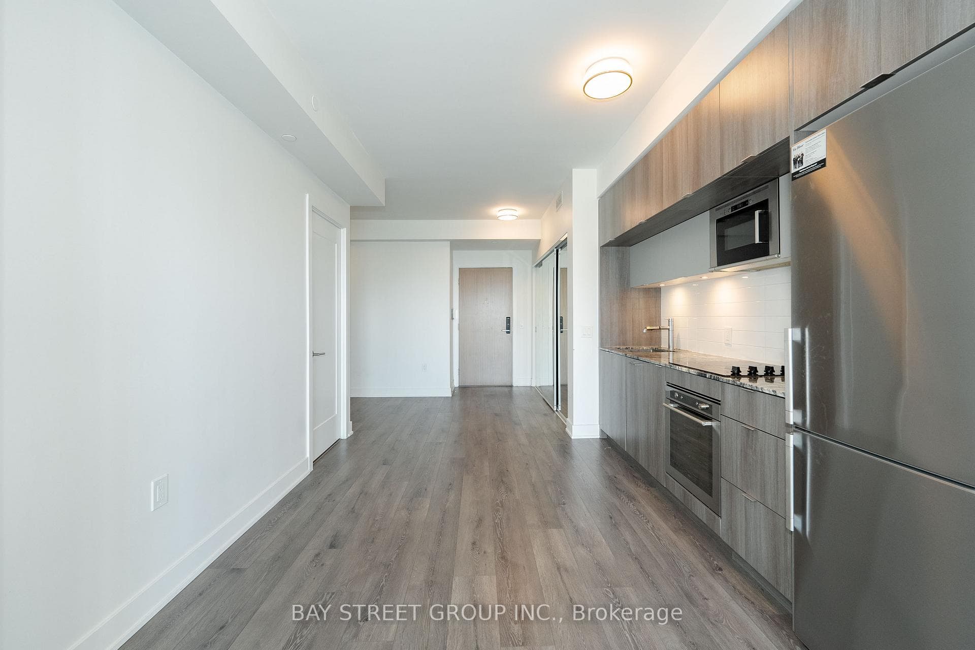 575 Bloor Street Unit 3310 photo 12