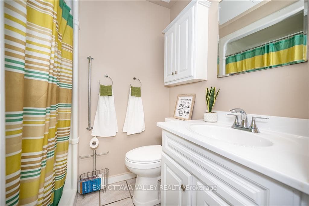 448 NORMAN Street photo 12