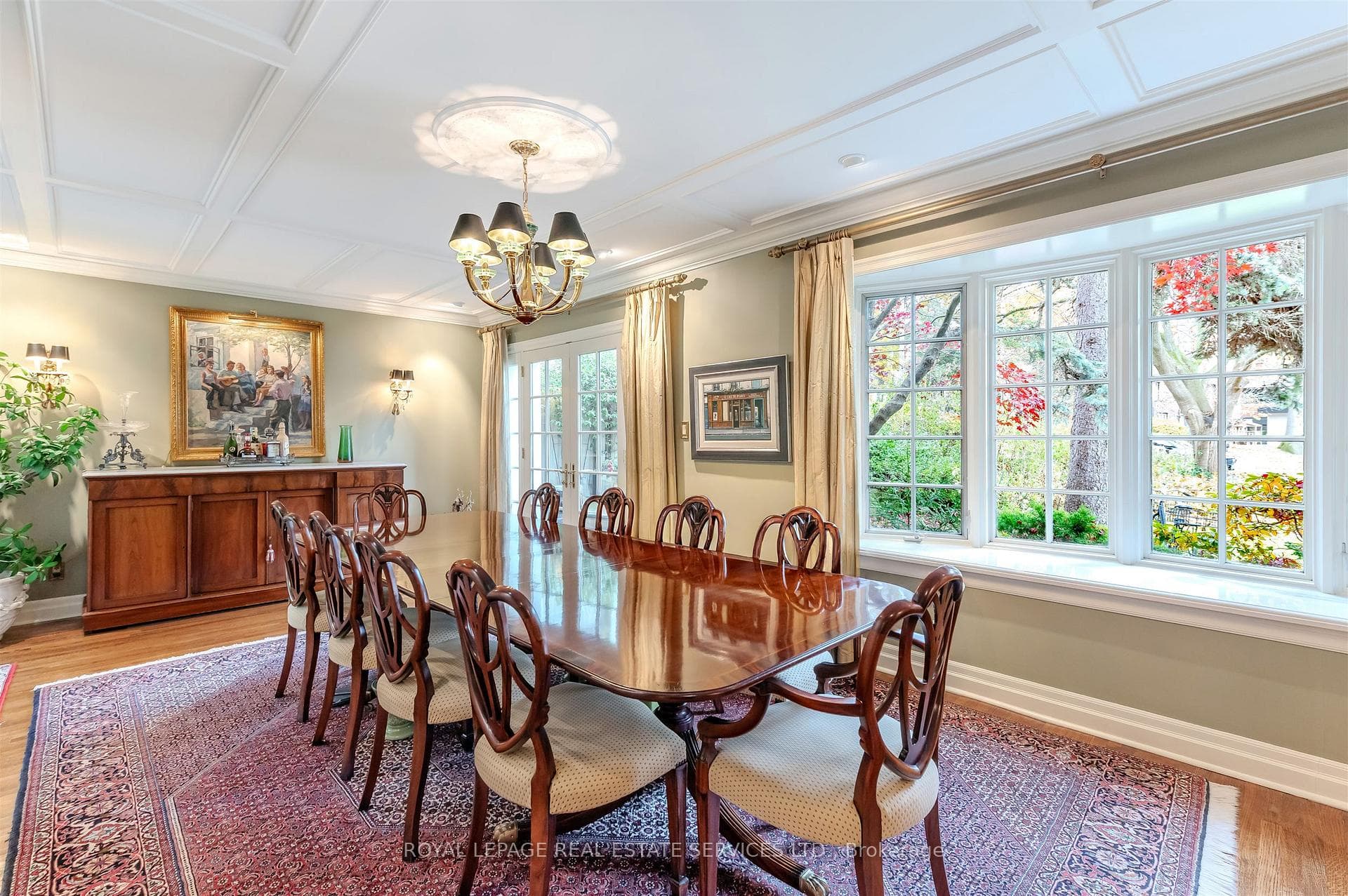 14 Riverside Crescent photo 6