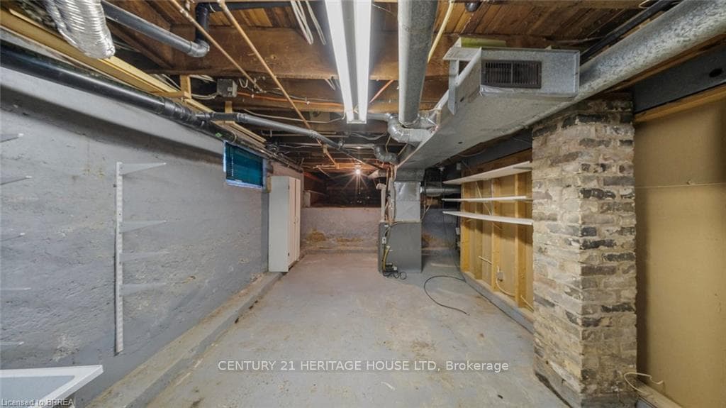35 Salisbury Avenue photo 21