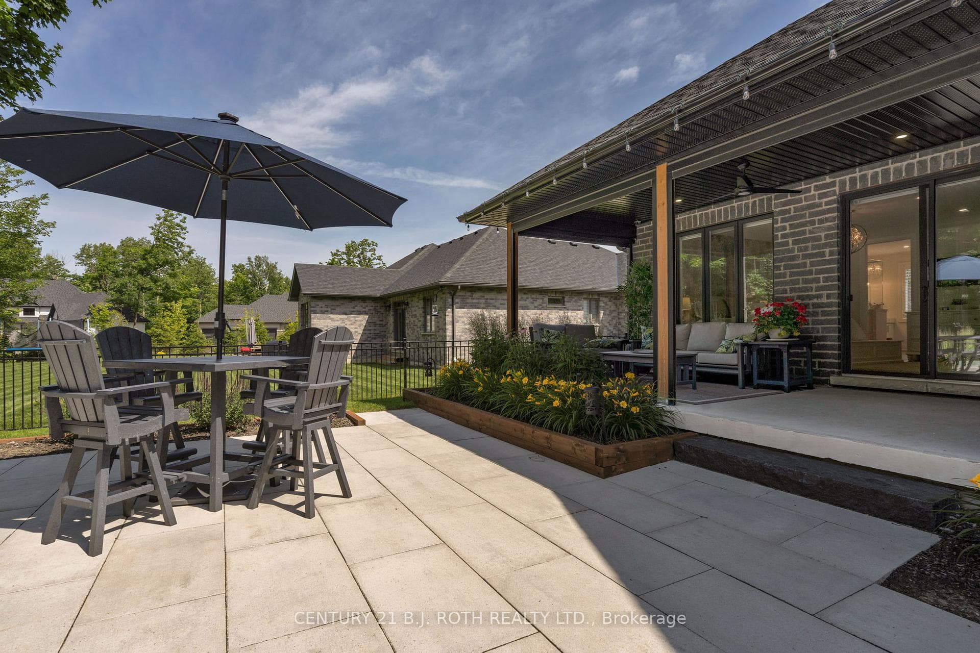 14 Walter James Parkway photo 37