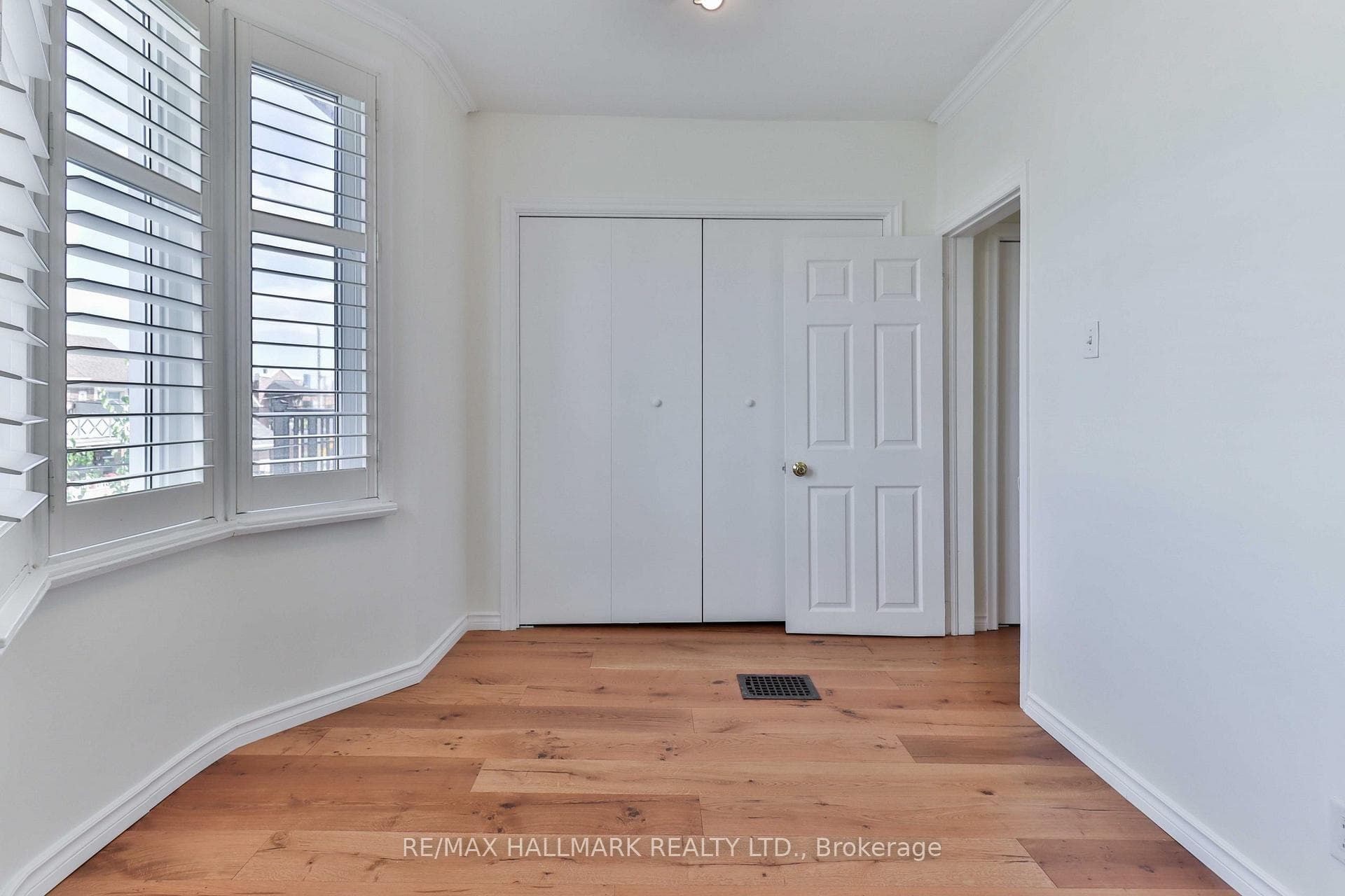 23 Mackay Avenue photo 20