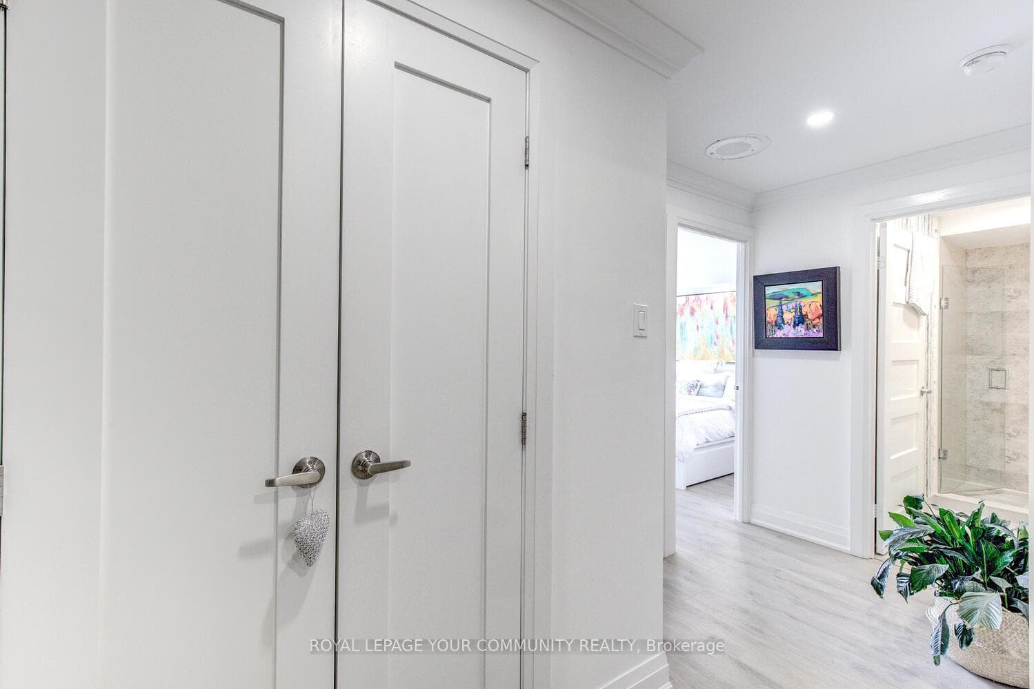 133 Torresdale Avenue Unit 908 photo 25