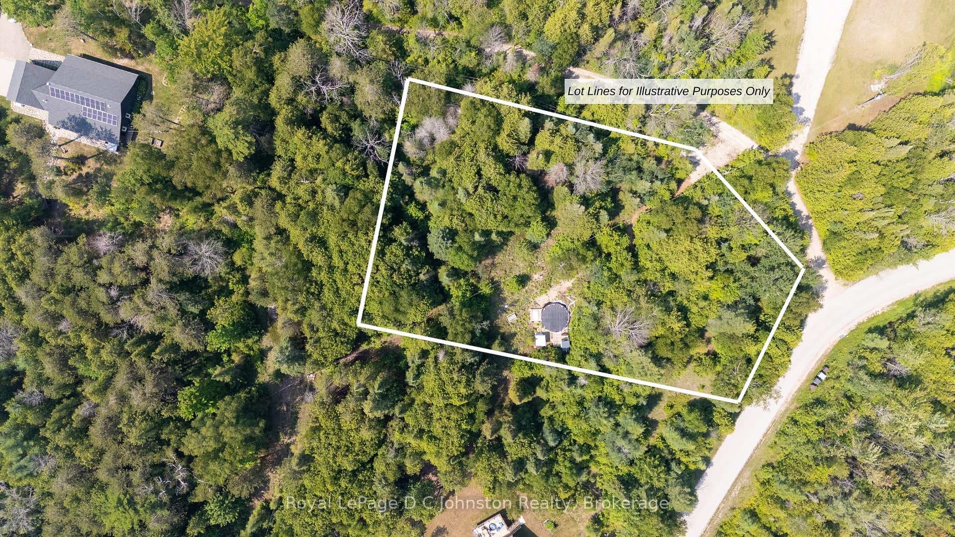 89 Sprucedale Drive photo 3