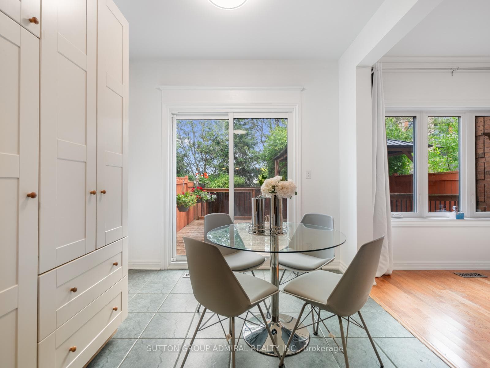 39 Kingsbridge Circle photo 14