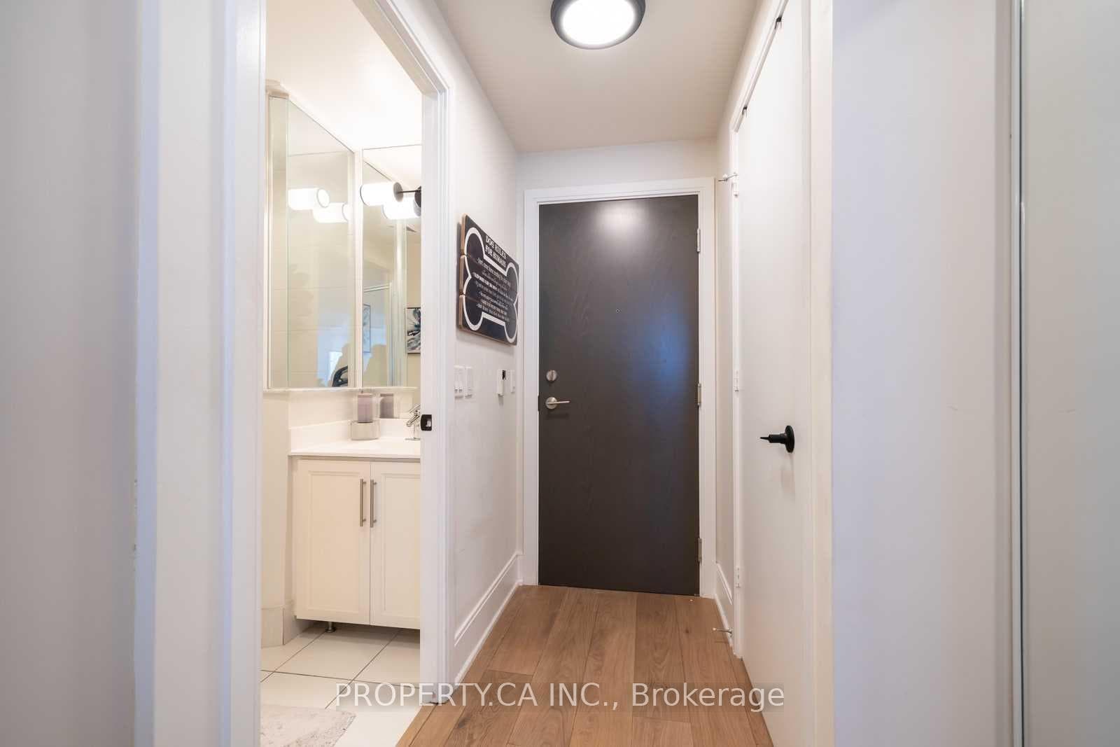 181 Wynford Drive Unit 802 photo 5