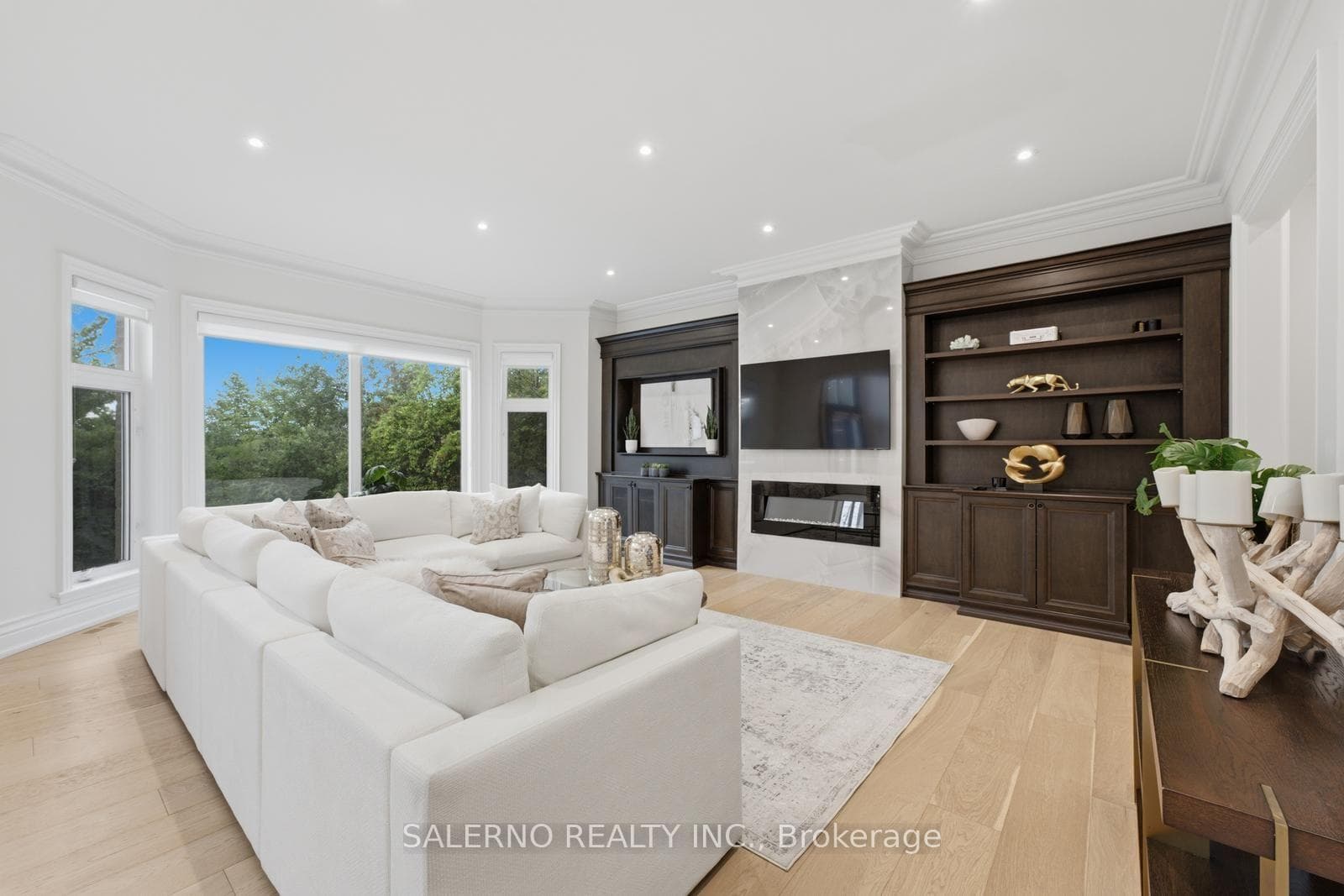 188 Deerchase Circle photo 6