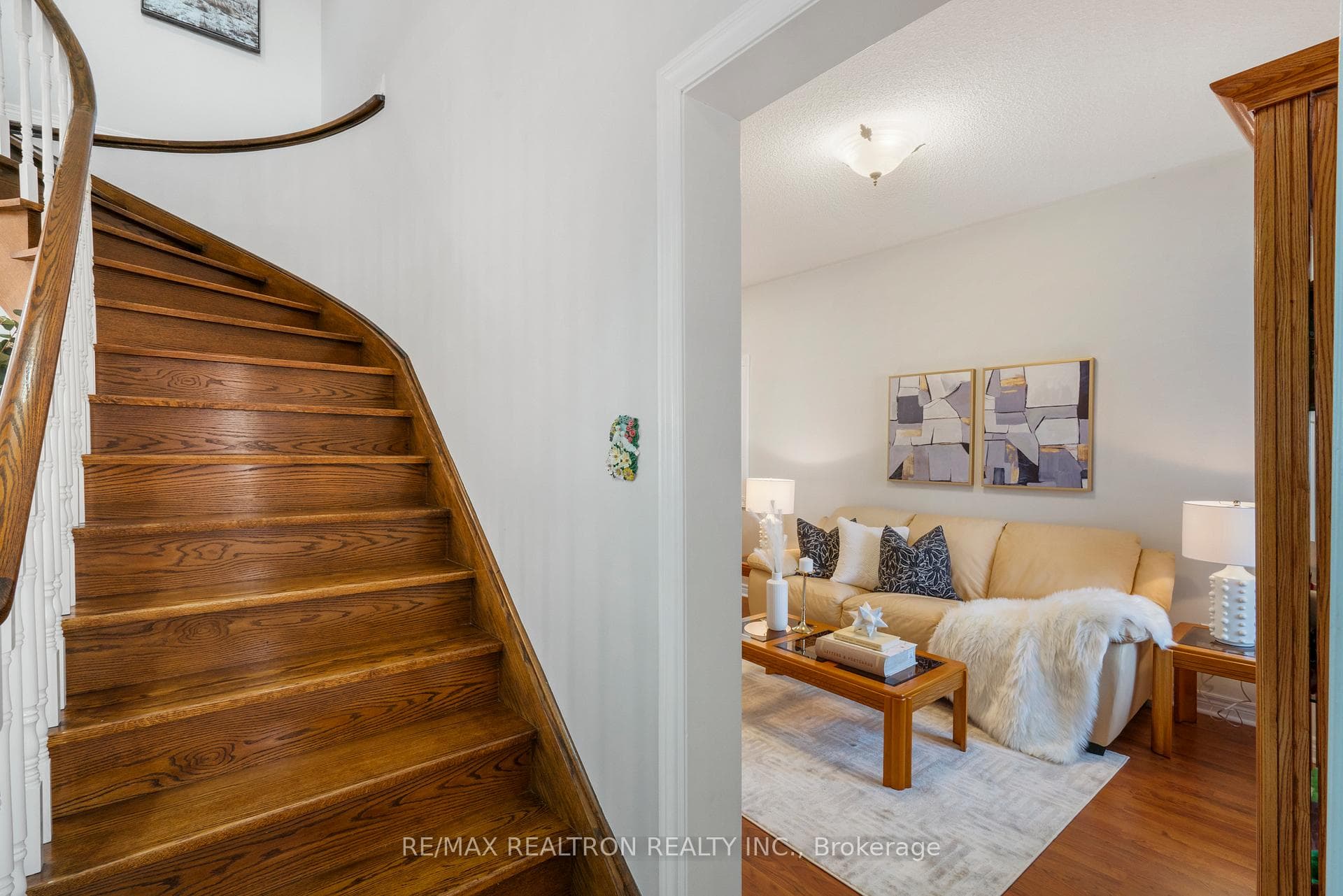 834 Surin Court photo 7