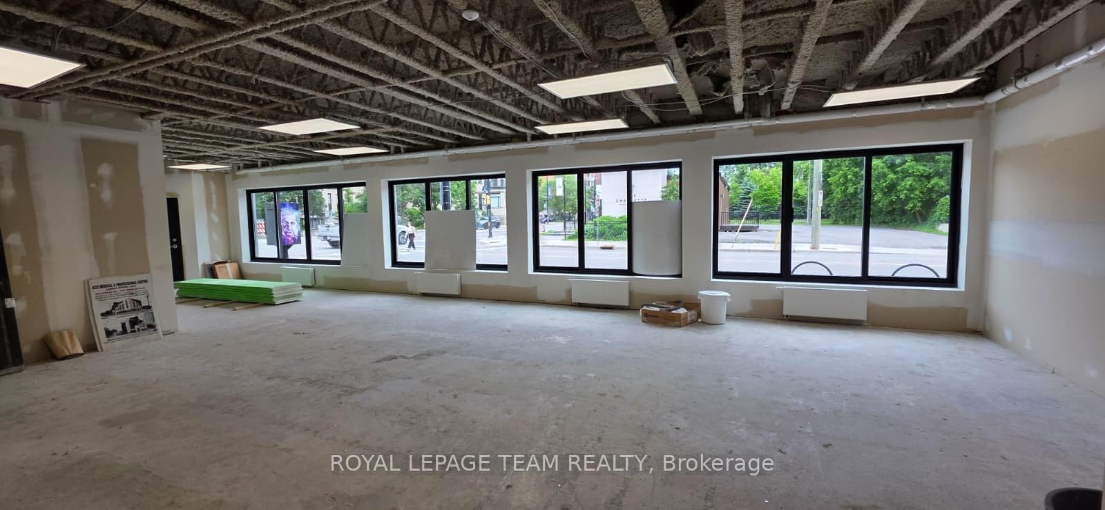 168 Charlotte Street Unit 101 photo 12