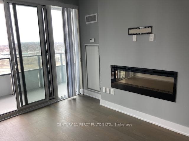 30 Shore Breeze Drive Unit 1812 photo 8