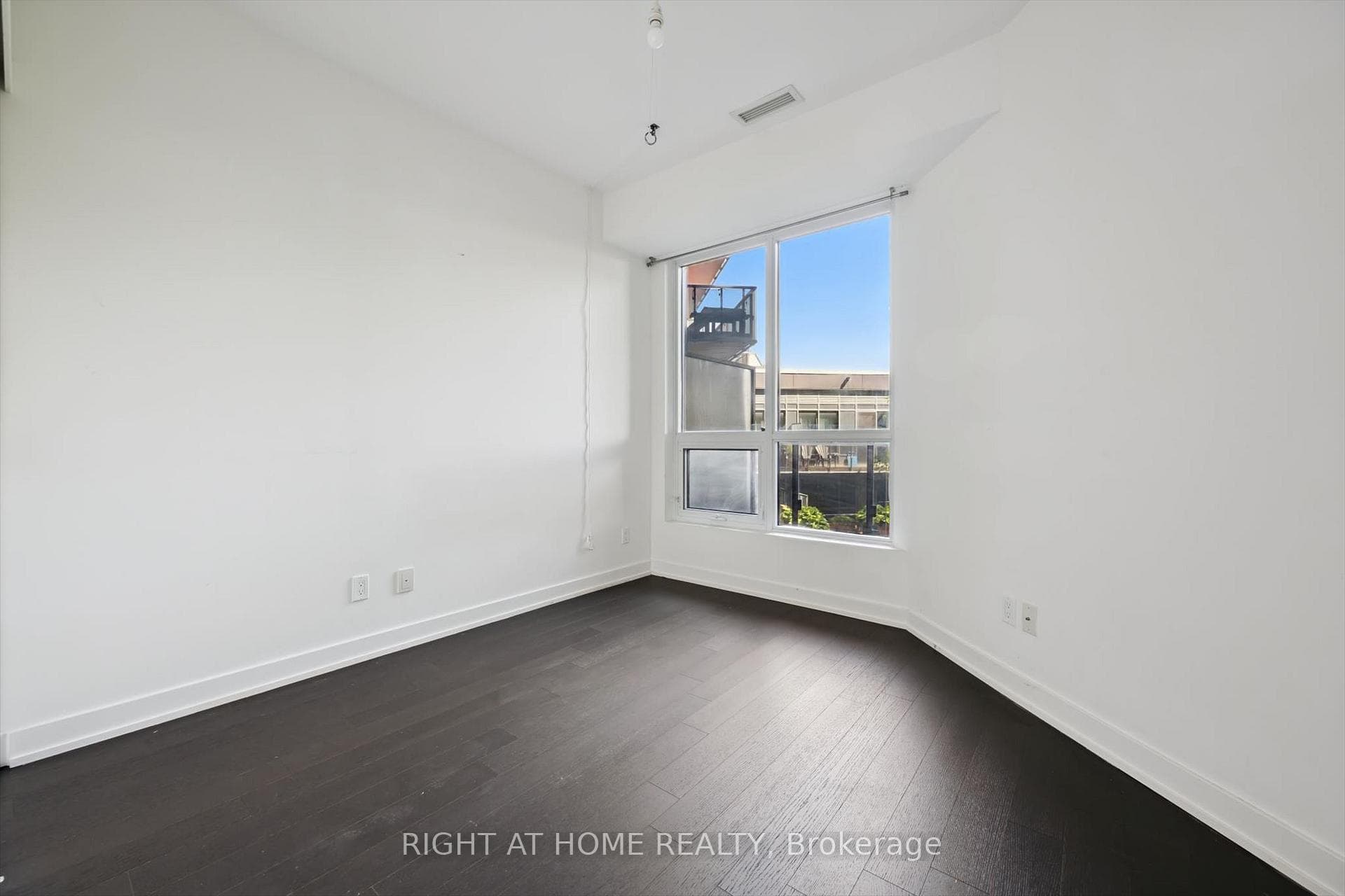 1030 King Street Unit 418 photo 15