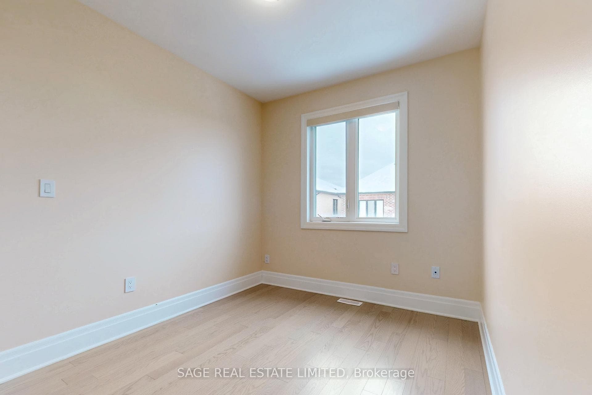 1826 Thames Circle photo 27