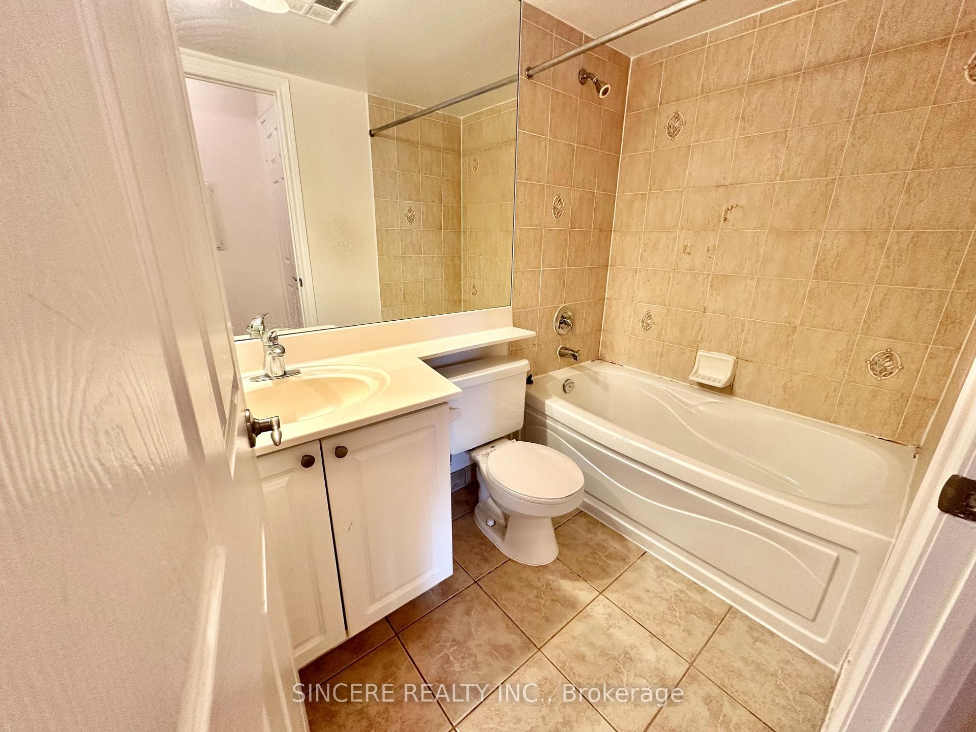 80 Harrison Garden Boulevard Unit 525 photo 8