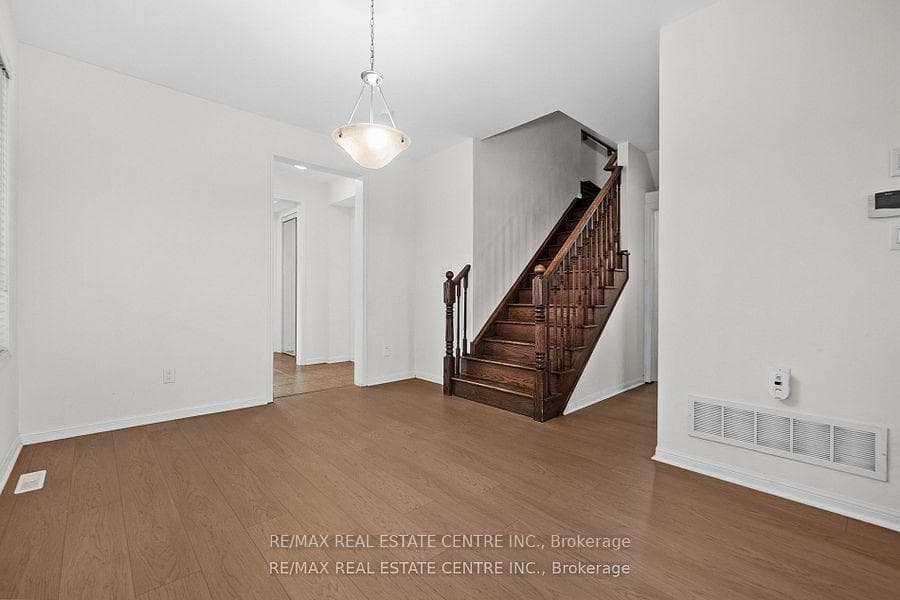 1079 Savoline Boulevard photo 9