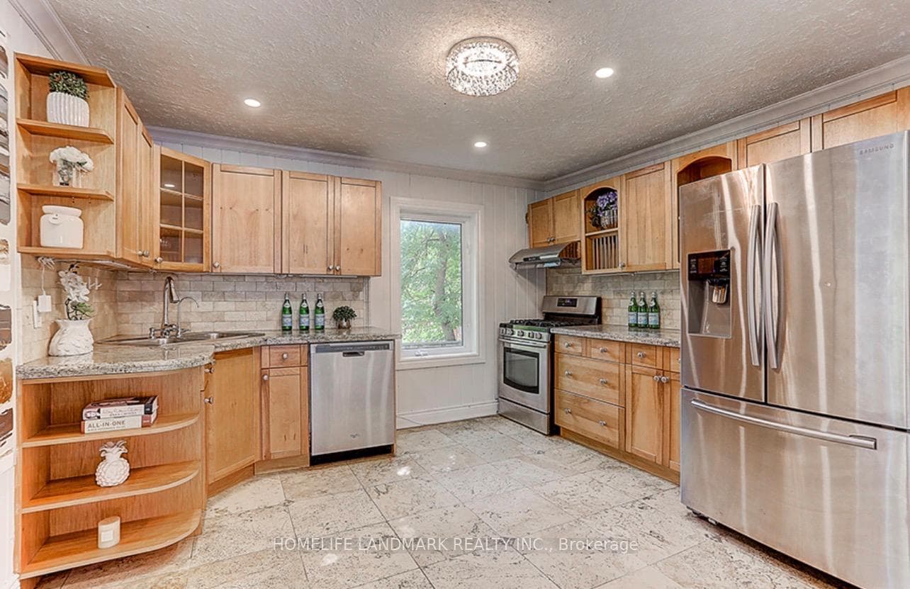 115 Crosby Avenue photo 27