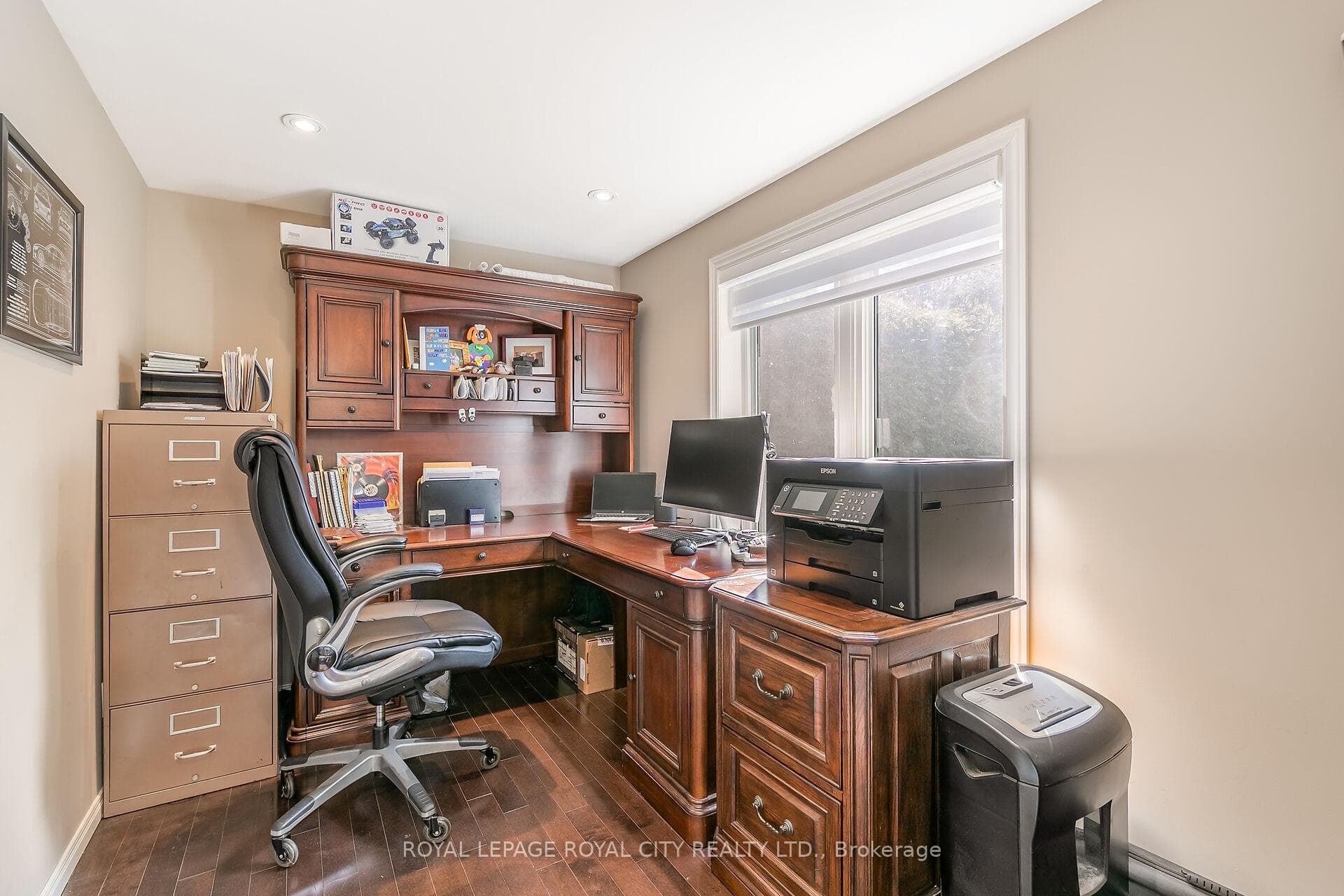 40 Forster Drive photo 14