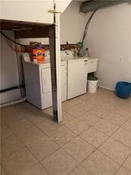 55 Fallingdale Crescent Unit Bsmt photo 11