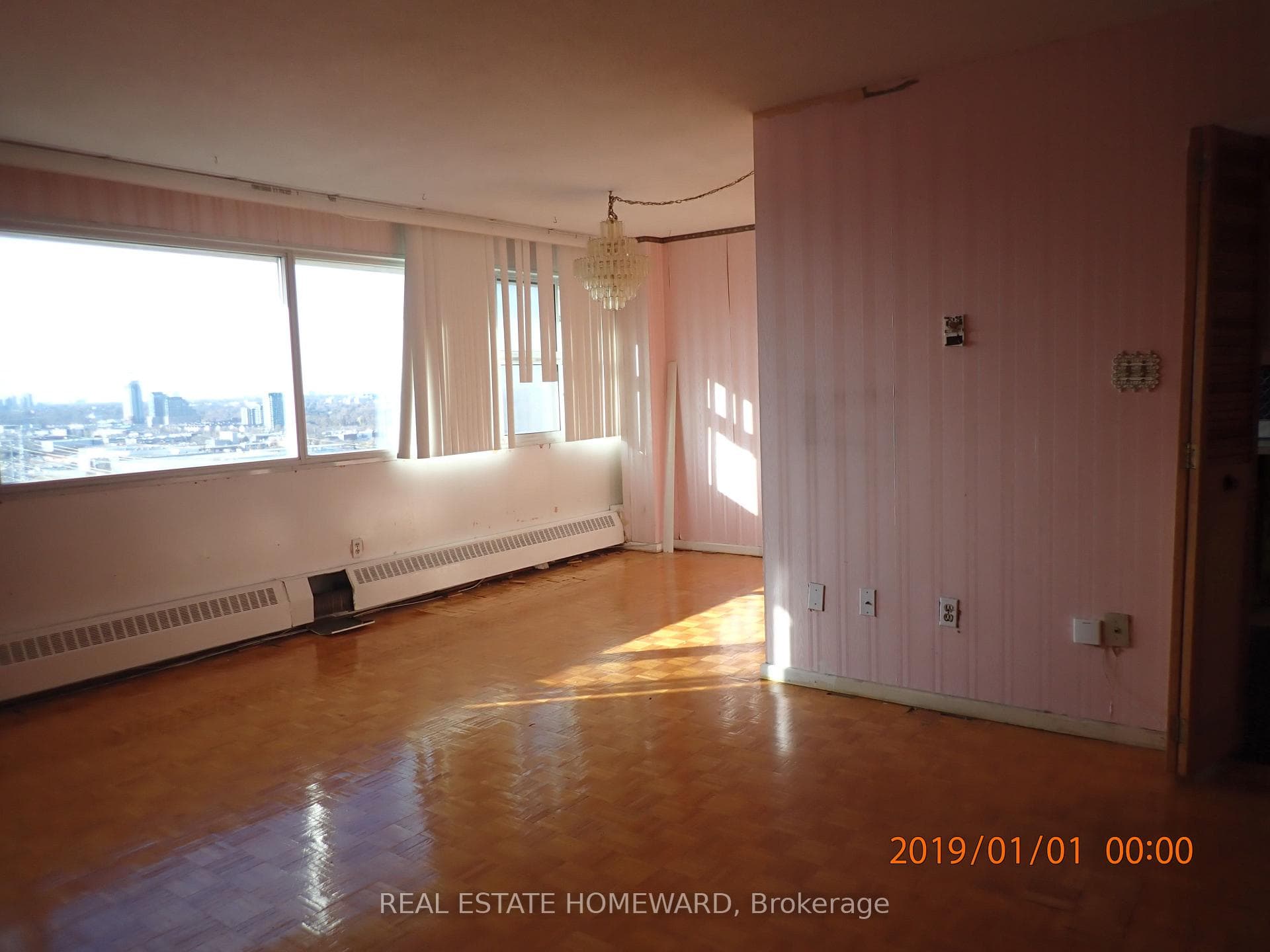 Spacious Living/Dining Area