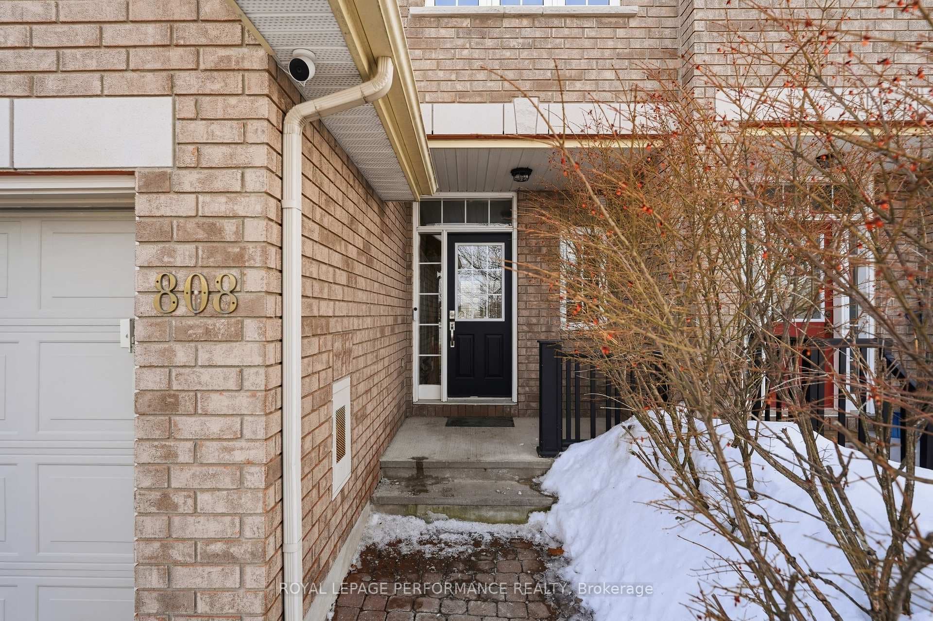 808 Scala Avenue photo 2