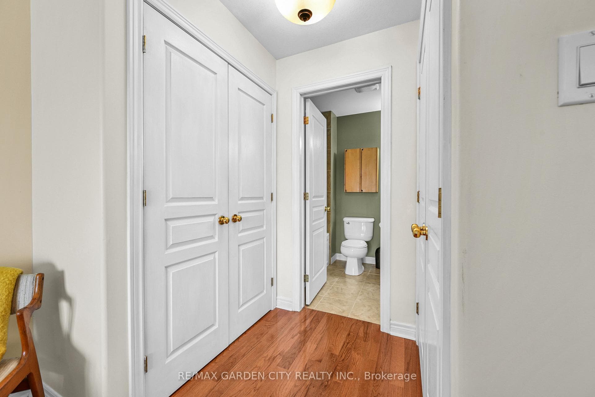 37 Hemlock Way photo 24