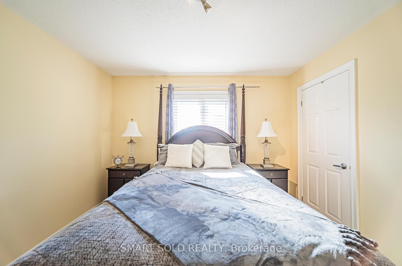 60 Chagall Drive photo 28
