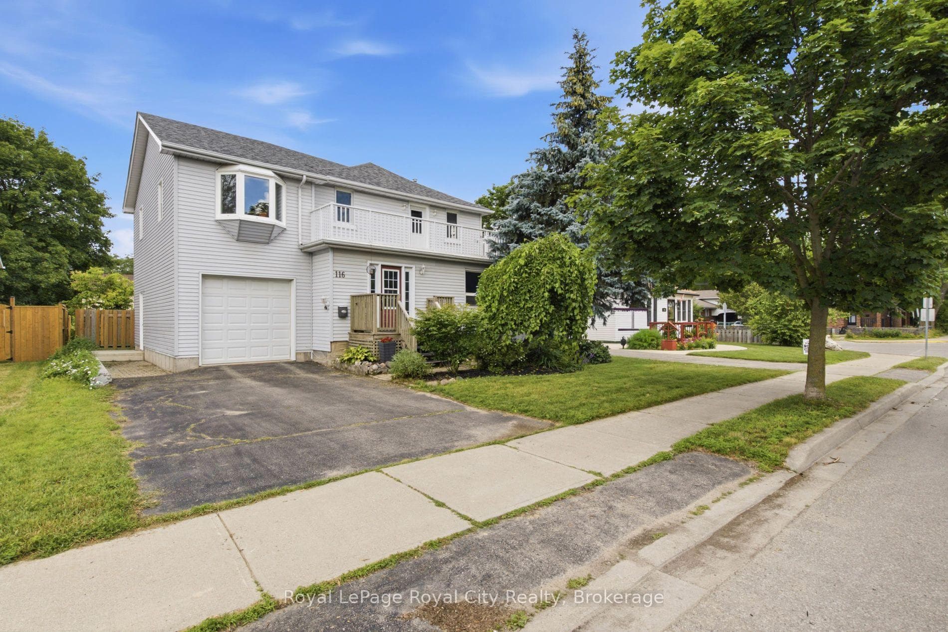 116 Emma Street photo 37