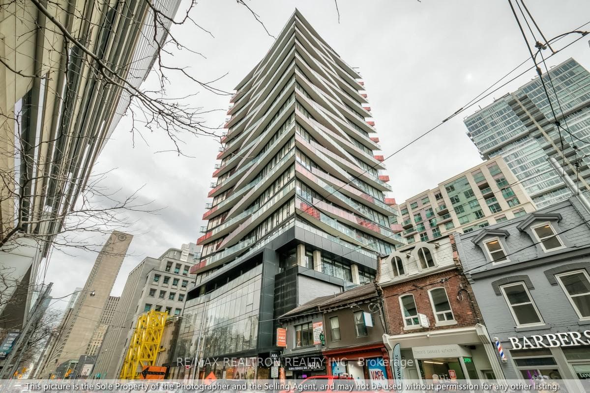 215 Queen Street Unit 2210 photo 22
