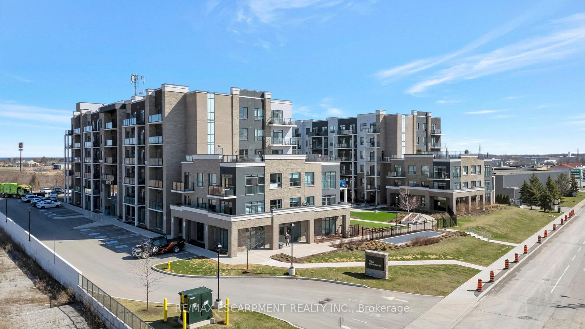 5055 Greenlane Road Unit 310 photo 1