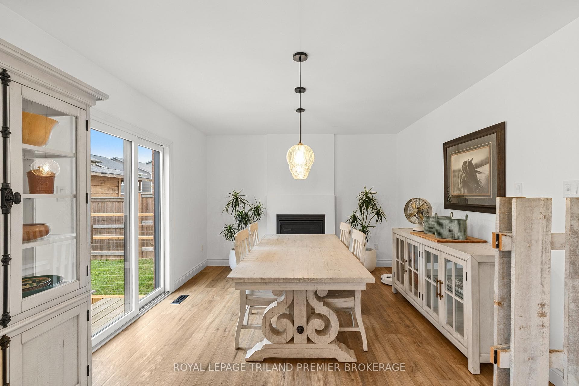 95 Gerald Crescent photo 9