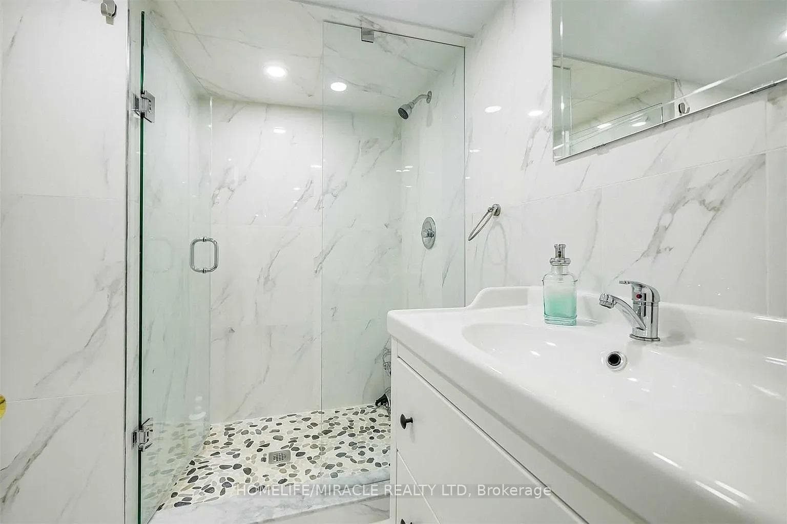 146 Dixon Drive photo 31