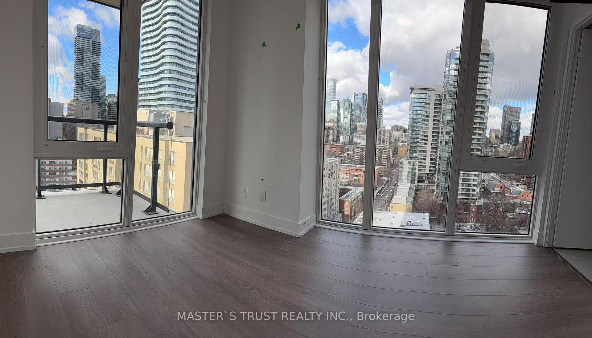 308 Jarvis Street Unit 1605 photo 18