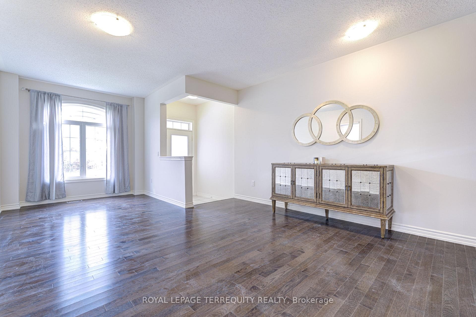 95 Colville Place photo 6