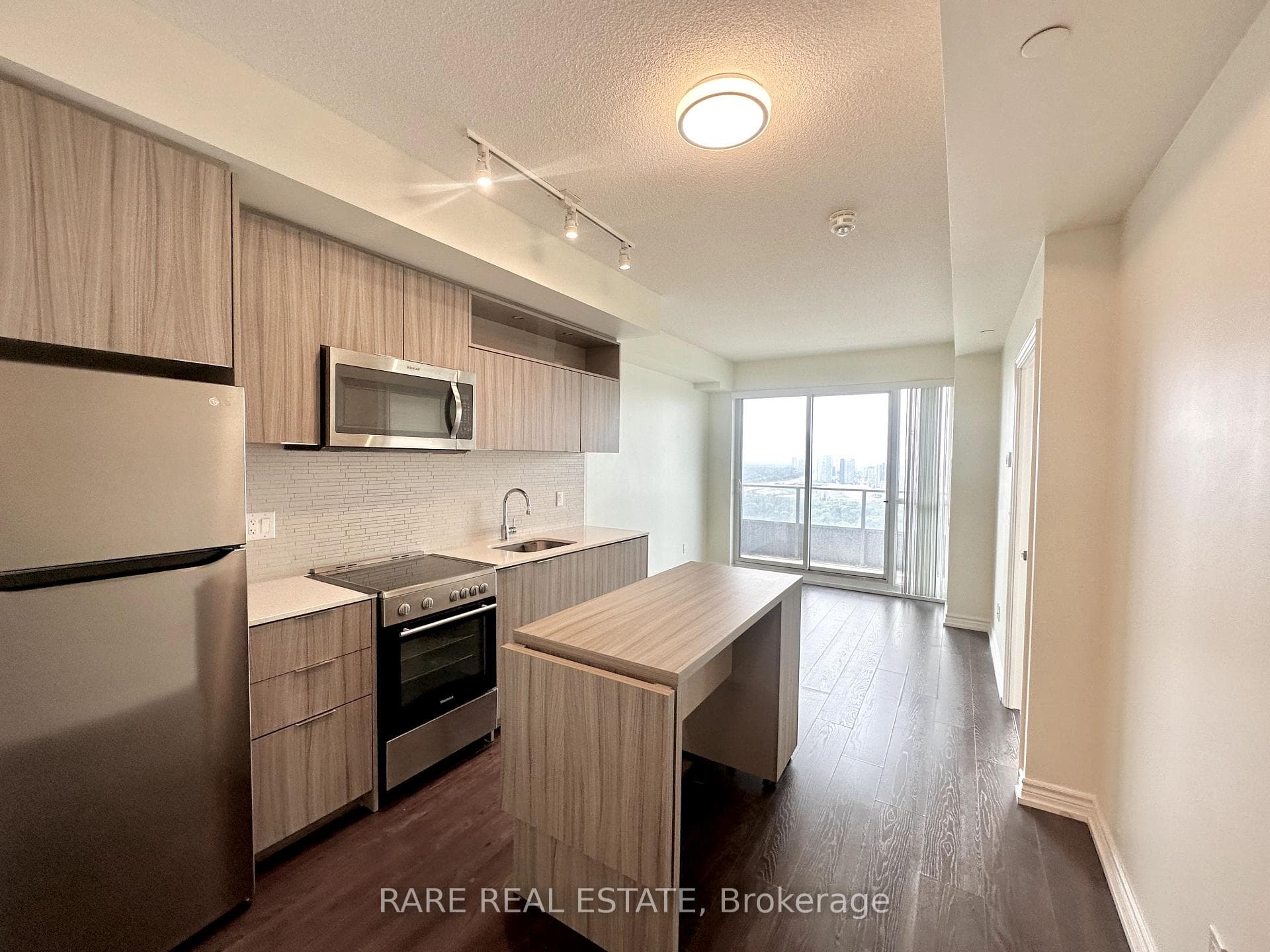 50 Forest manor Road Unit 2204 photo 2