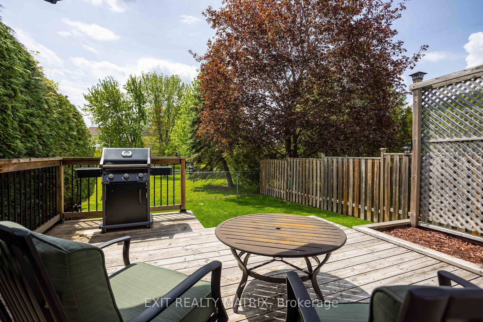 1521 Briarfield Crescent photo 34