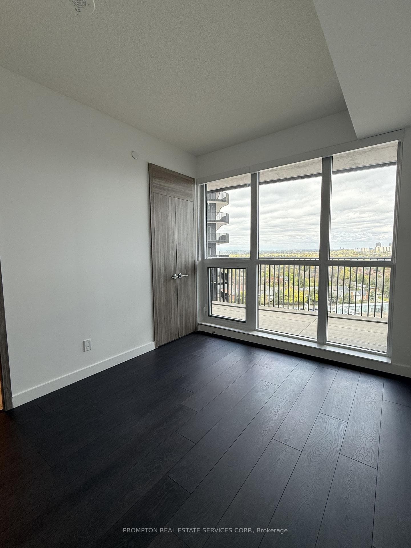 18 Esther Shiner Boulevard Unit 1705 photo 10