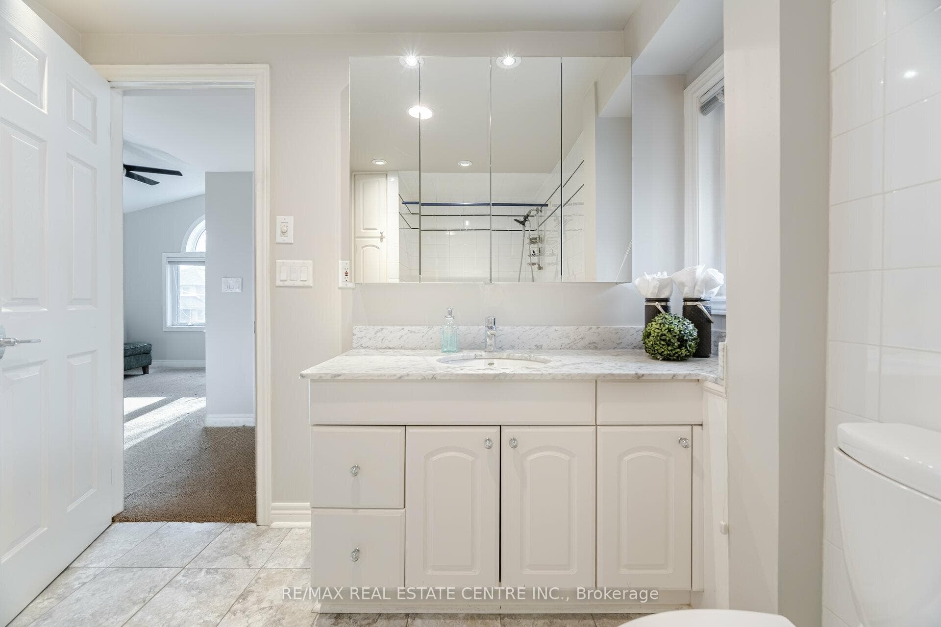 19 Oakwood Avenue photo 35
