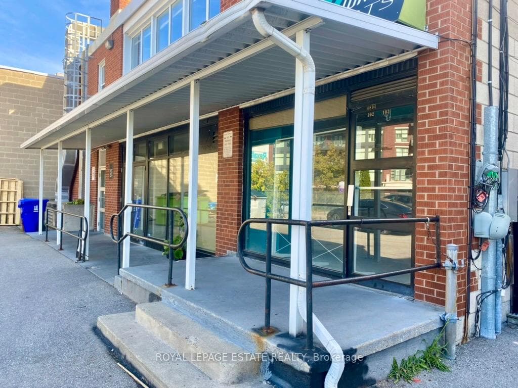 4894-4896 Dundas Street Unit 2-3 photo 7