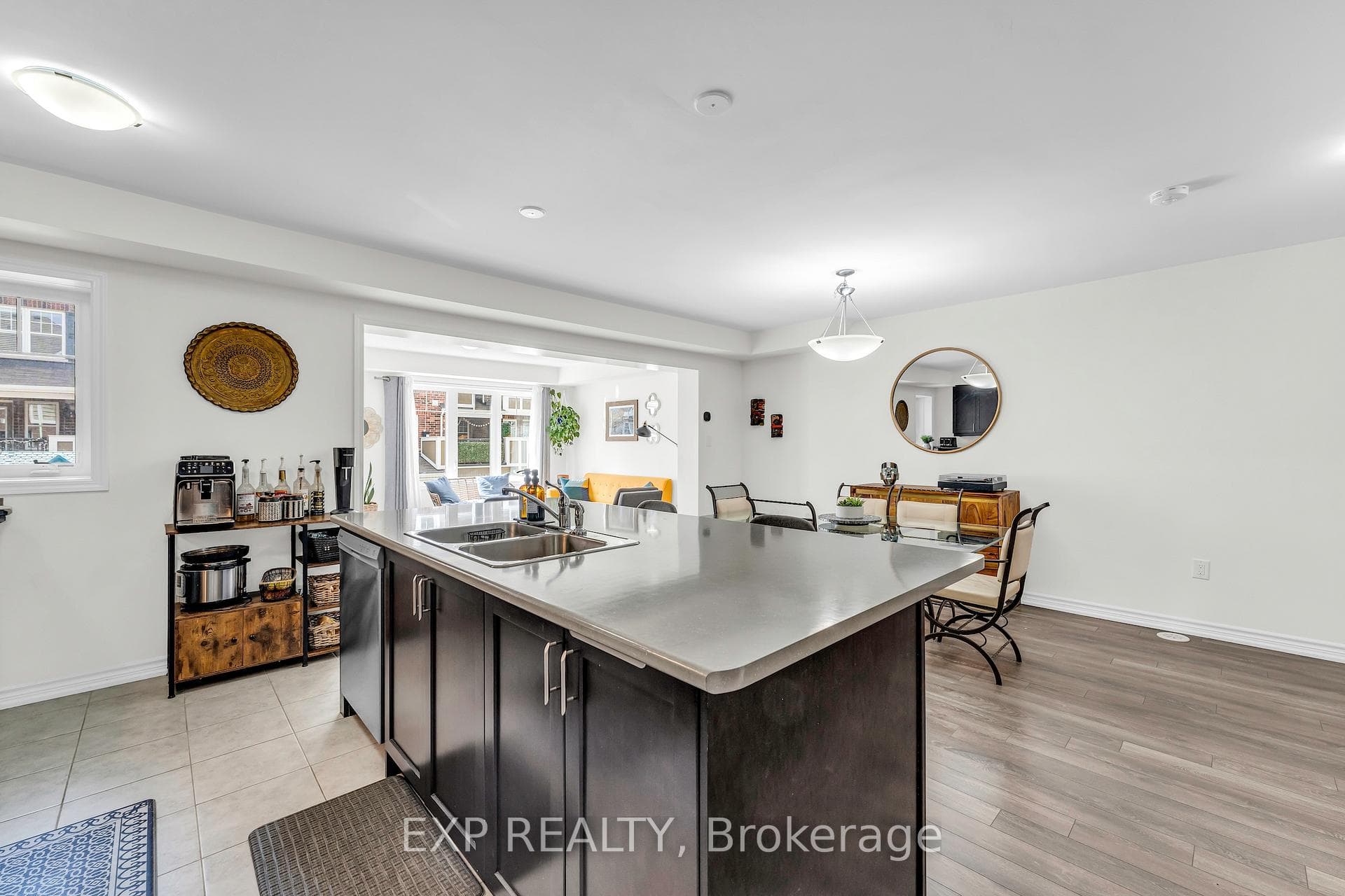 1222 Rose Way Unit 8 photo 10