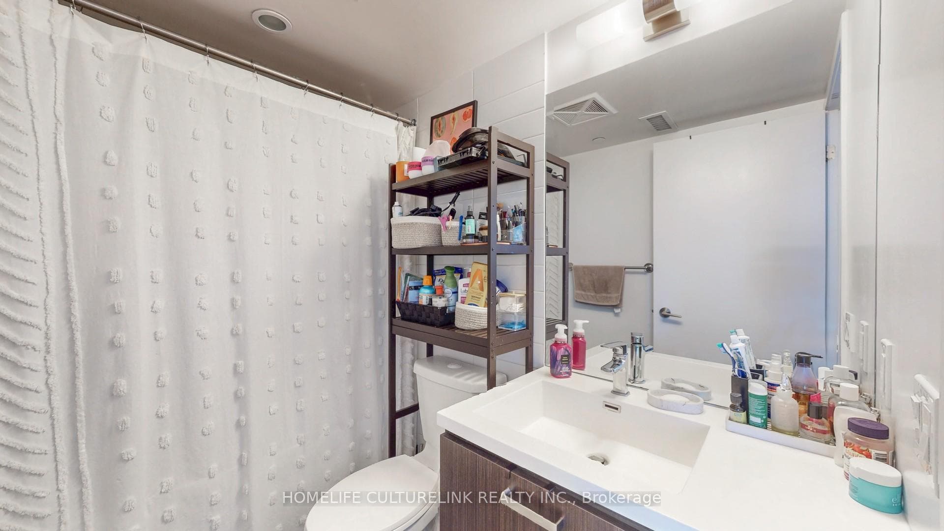 125 Redpath Avenue Unit 1501 photo 27