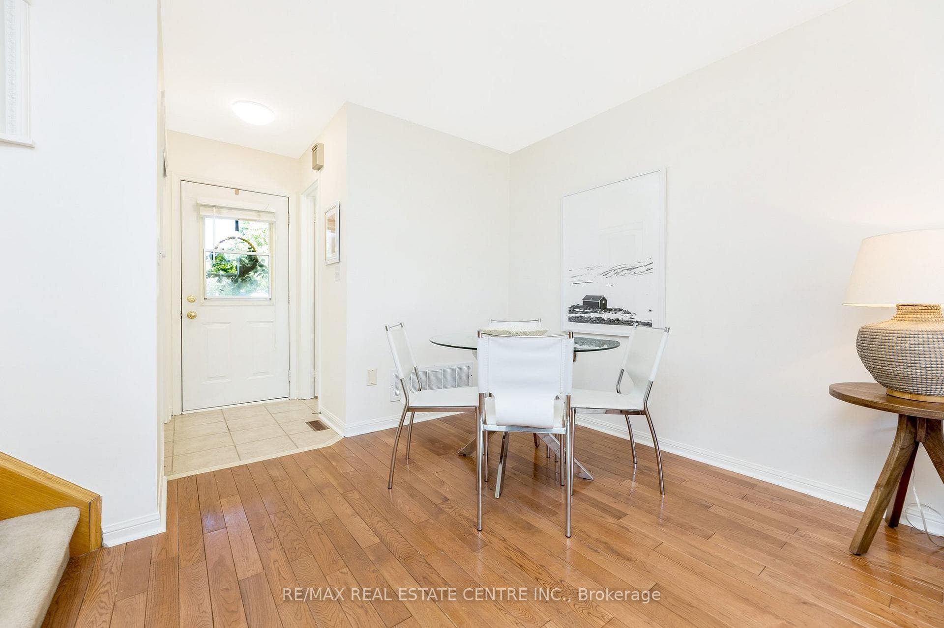 430 Patterson Drive photo 4