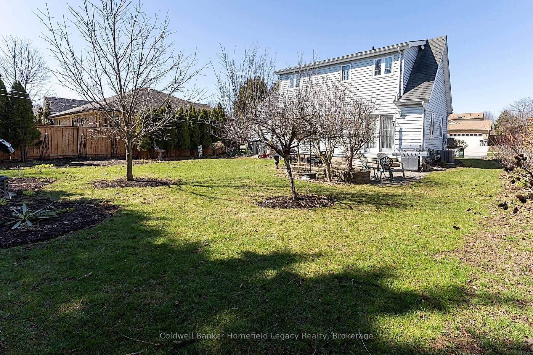 229 HURON Street photo 25