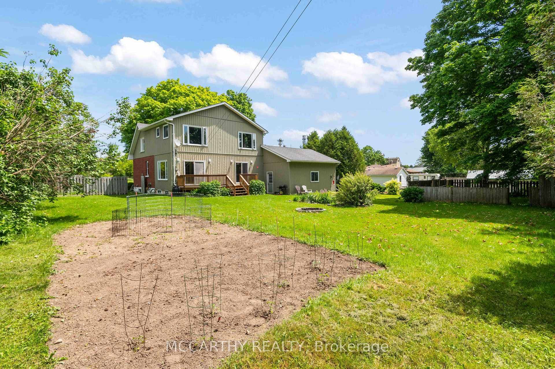 170 Dundalk Street photo 5