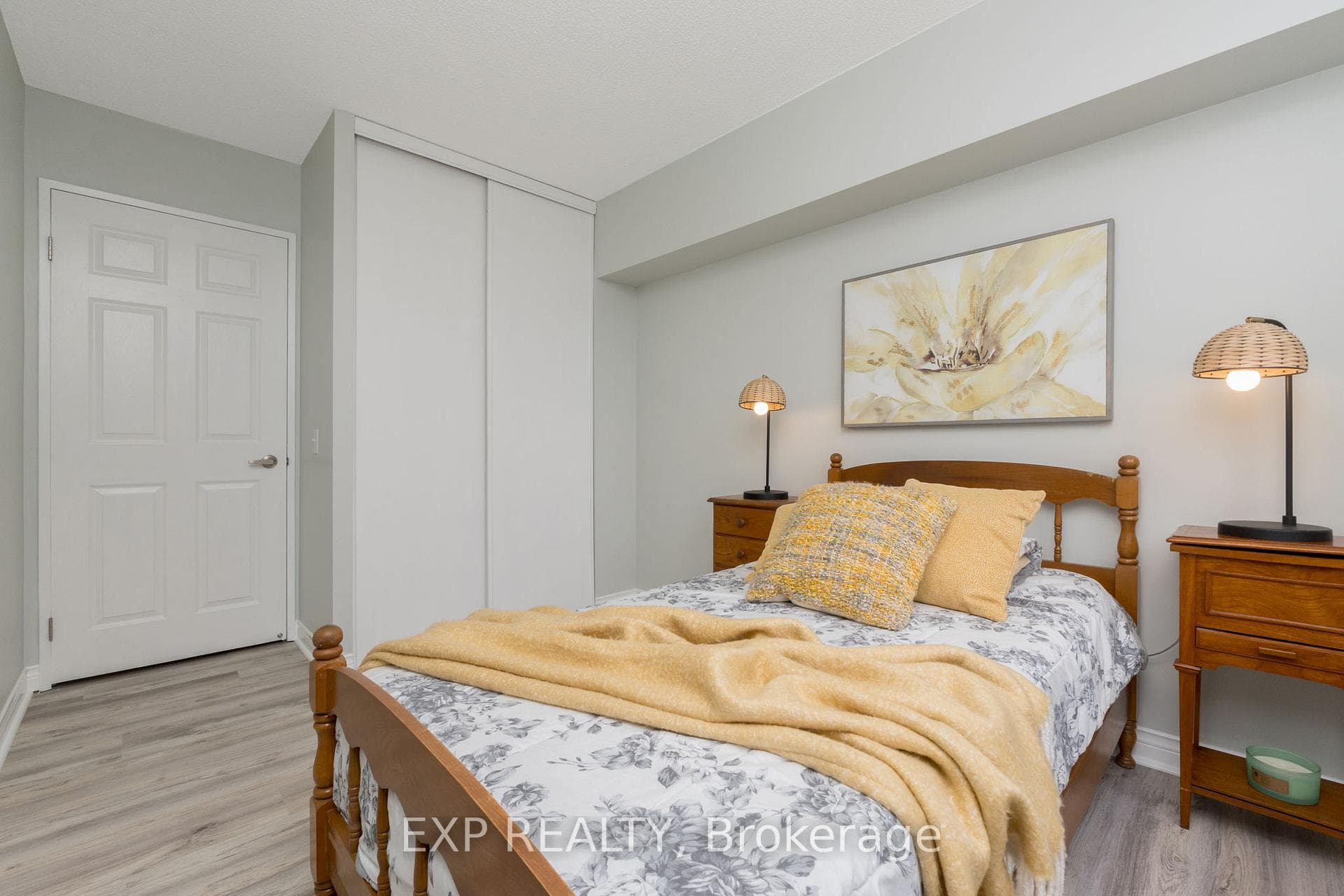 7 Bishop Avenue Unit 214 photo 25