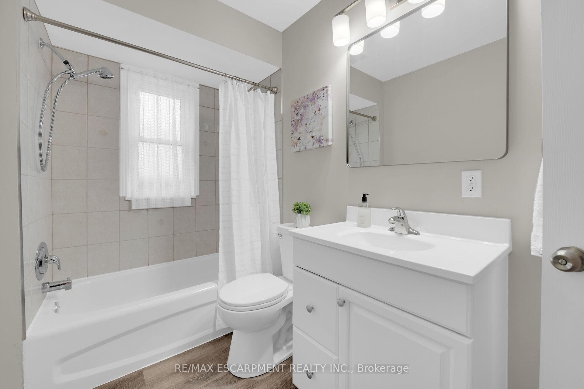 14 Walter Avenue photo 23