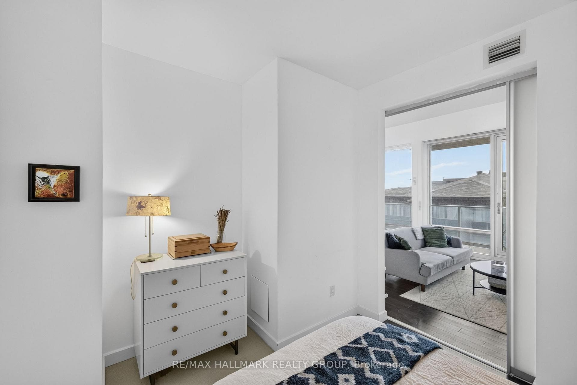 201 Parkdale Avenue Unit 408 photo 22
