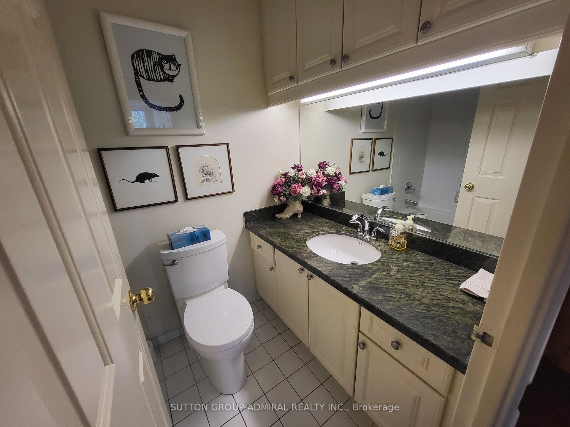 333 Clark Avenue Unit 106 photo 28