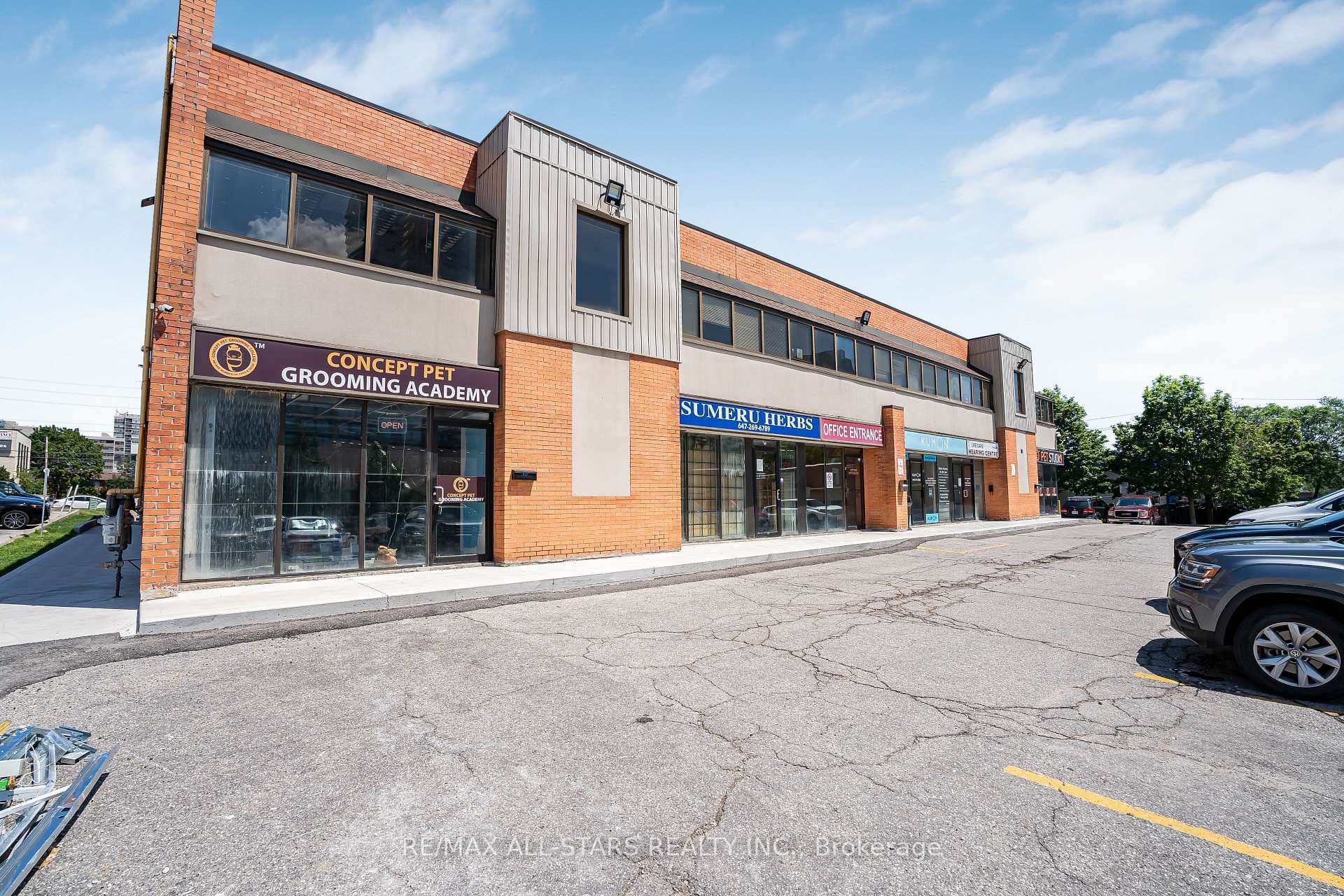 2190 Warden Avenue Unit 212a photo 32