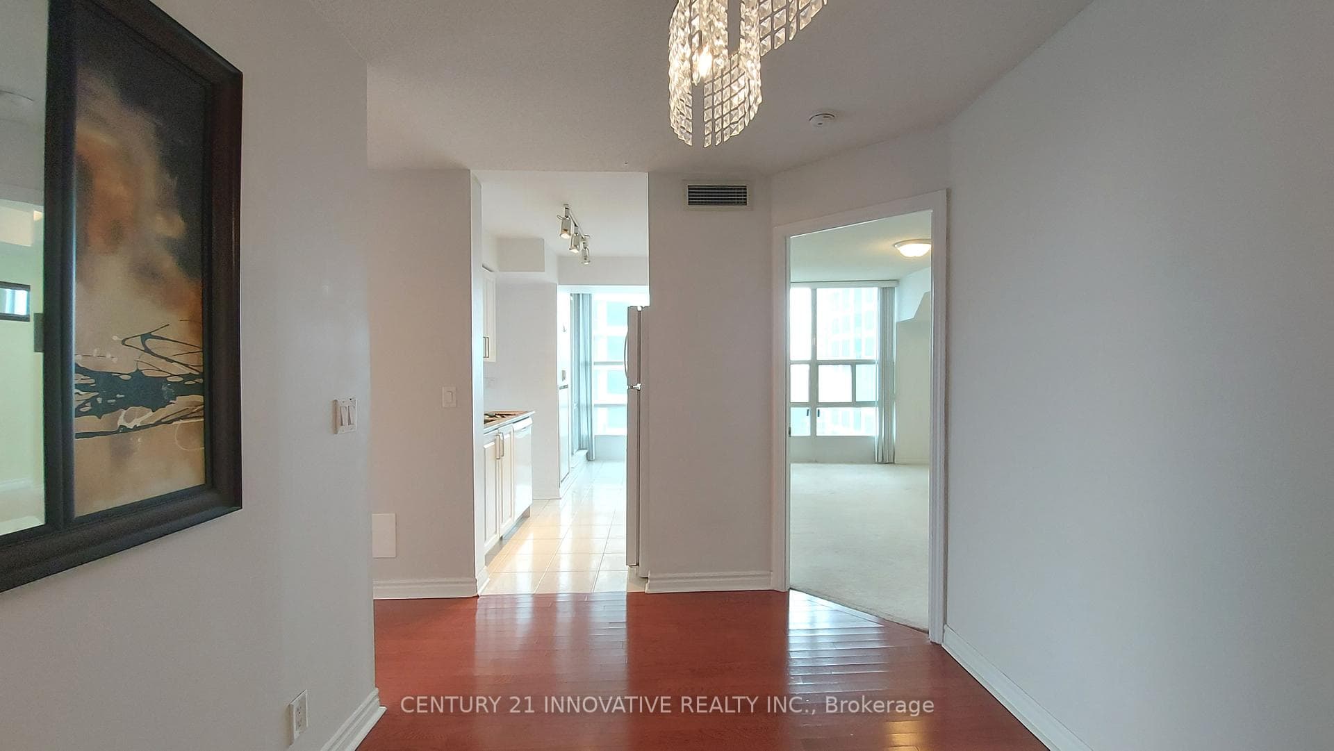 33 Elm Drive Unit 1012 photo 5